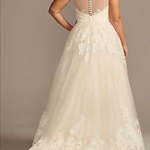 Davids Bridal Plus Size Wedding Dress